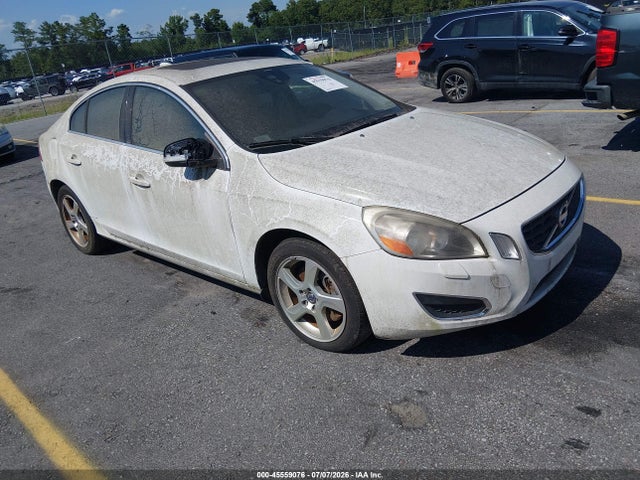 45559076 :رقم المزاد ، YV1612FS2D2180730 vin ، 2013 Volvo S60 T5/t5 Platinum/t5 Premier/t5 Premier Plus مزاد بيع