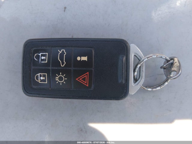 Продажа на аукционе авто 2013 Volvo S60 T5/t5 Platinum/t5 Premier/t5 Premier Plus, vin: YV1612FS2D2180730, номер лота: 45559076