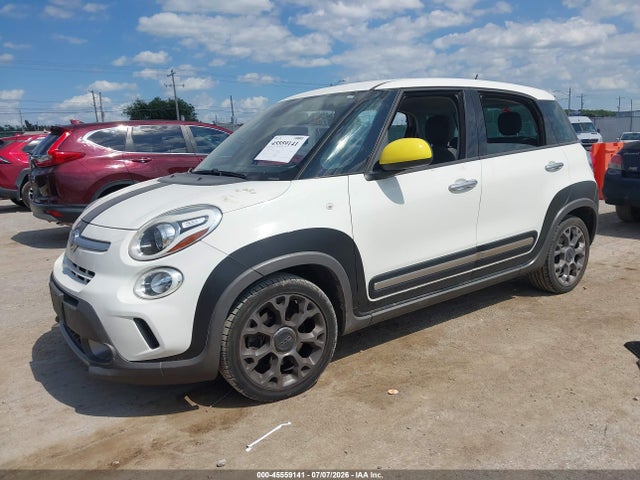 ZFBCFADH3EZ021738 Fiat 500L TREKKING
