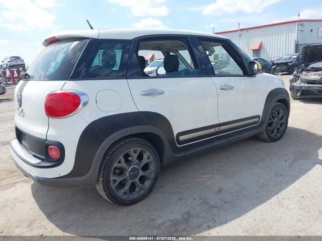 ZFBCFADH3EZ021738 Fiat 500L TREKKING