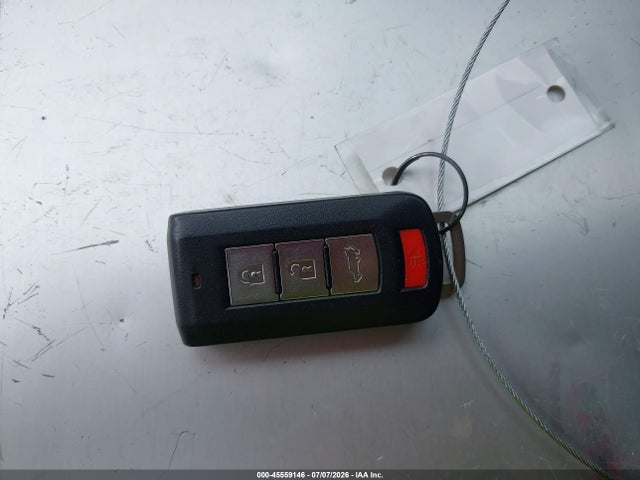 2015 Mitsubishi Outlander Se მანქანა იყიდება აუქციონზე, vin: JA4AD3A31FZ006763, აუქციონის ნომერი: 45559146