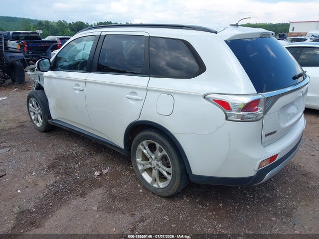 2015 Mitsubishi Outlander Se მანქანა იყიდება აუქციონზე, vin: JA4AD3A31FZ006763, აუქციონის ნომერი: 45559146