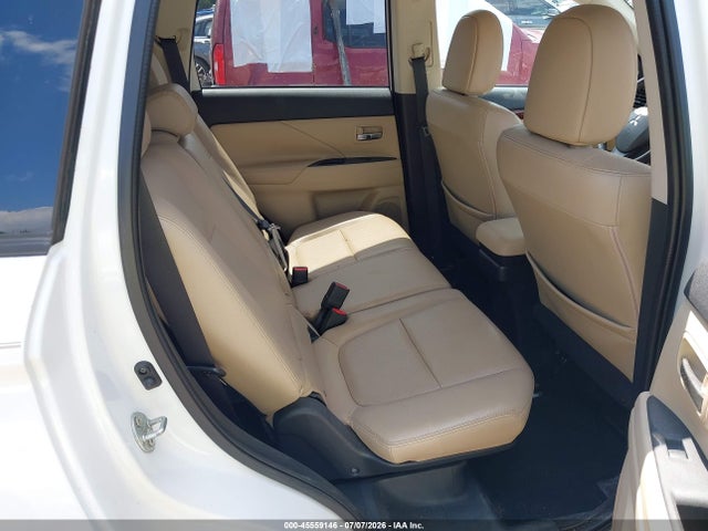 2015 Mitsubishi Outlander Se მანქანა იყიდება აუქციონზე, vin: JA4AD3A31FZ006763, აუქციონის ნომერი: 45559146
