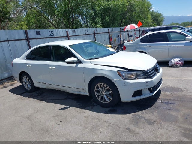1VWAT7A36HC064676 Volkswagen Passat 1.8t S