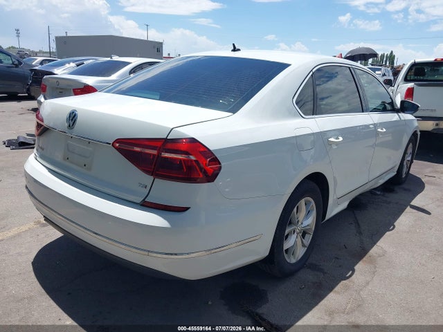 1VWAT7A36HC064676 Volkswagen Passat 1.8t S