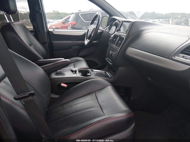 2C4RDGEG7JR345706 Dodge Grand Caravan Gt