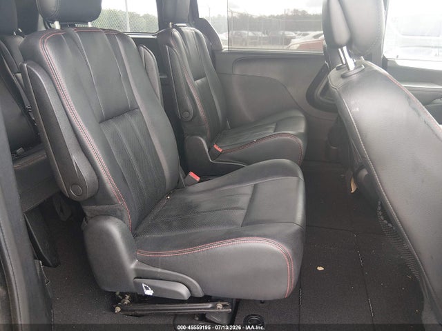 2C4RDGEG7JR345706 Dodge Grand Caravan Gt