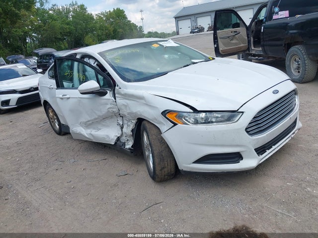 Продажа на аукционе авто 2016 Ford Fusion S, vin: 3FA6P0G78GR240728, номер лота: 45559199