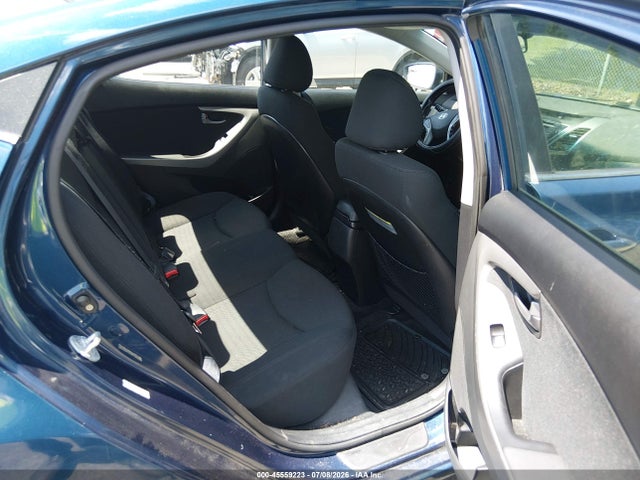45559223 :رقم المزاد ، KMHDH4AE3FU250549 vin ، 2015 Hyundai Elantra Se مزاد بيع