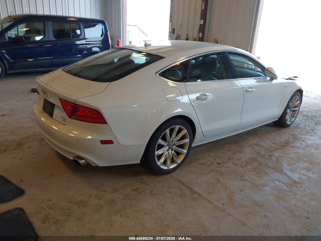 2013 Audi A7 3.0t Premium მანქანა იყიდება აუქციონზე, vin: WAUYGAFC5DN016335, აუქციონის ნომერი: 45559238