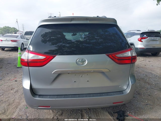 Продажа на аукционе авто 2015 Toyota Sienna Xle 8 Passenger, vin: 5TDYK3DC4FS539844, номер лота: 45559316