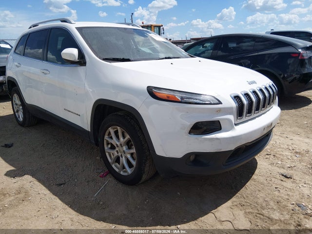 2018 Jeep Cherokee Latitude Fwd მანქანა იყიდება აუქციონზე, vin: 1C4PJLCB2JD568061, აუქციონის ნომერი: 45559317
