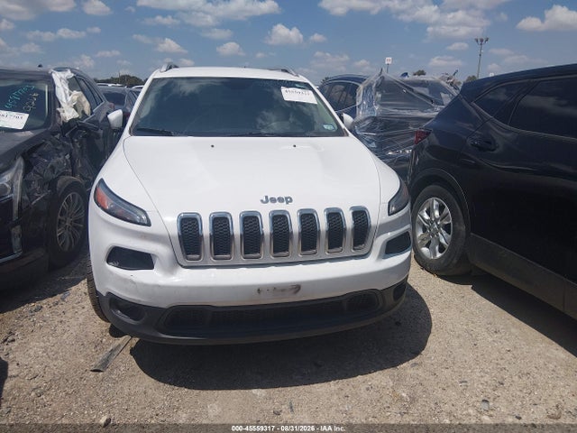 2018 Jeep Cherokee Latitude Fwd მანქანა იყიდება აუქციონზე, vin: 1C4PJLCB2JD568061, აუქციონის ნომერი: 45559317