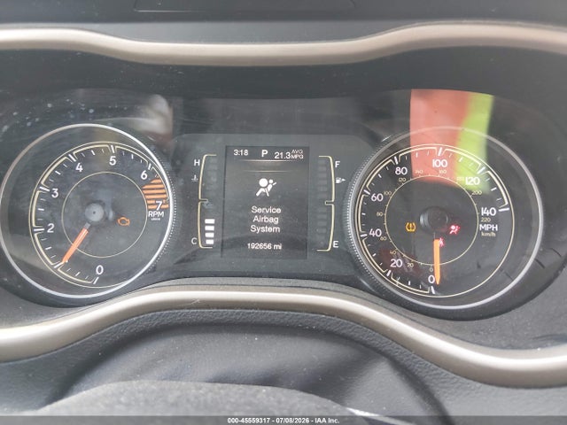 2018 Jeep Cherokee Latitude Fwd მანქანა იყიდება აუქციონზე, vin: 1C4PJLCB2JD568061, აუქციონის ნომერი: 45559317