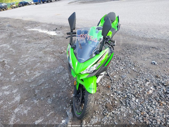 Kawasaki EX400 2022 JKAEXKG1XNDAG8410 Image 5