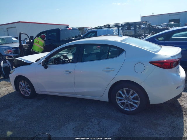 Aukcja sprzedaży 2015 Mazda Mazda3 I Touring, vin: JM1BM1V73F1229008, numer aukcji: 45559324
