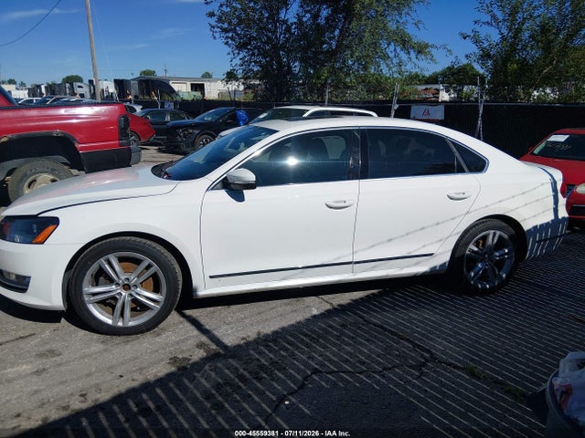 Aukcja sprzedaży 2015 Volkswagen Passat 2.0l Tdi Sel Premium, vin: 1VWCV7A34FC088765, numer aukcji: 45559381