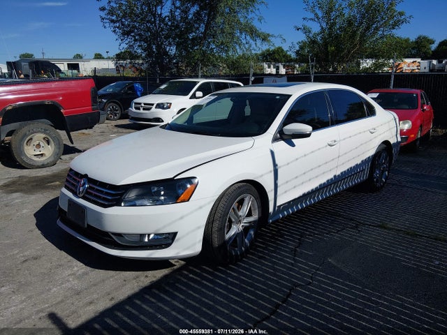Aukcja sprzedaży 2015 Volkswagen Passat 2.0l Tdi Sel Premium, vin: 1VWCV7A34FC088765, numer aukcji: 45559381