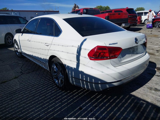 Aukcja sprzedaży 2015 Volkswagen Passat 2.0l Tdi Sel Premium, vin: 1VWCV7A34FC088765, numer aukcji: 45559381