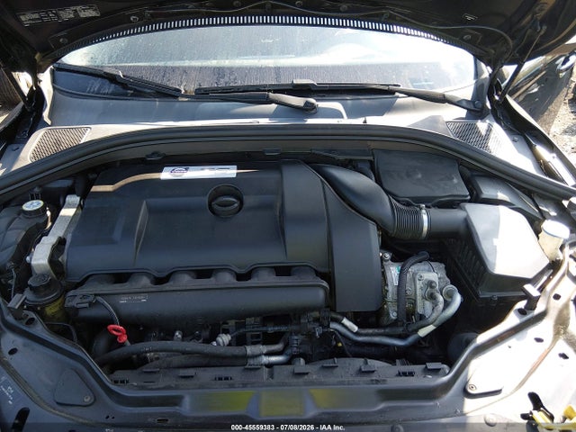 2014 Volvo Xc60 T6 R-design მანქანა იყიდება აუქციონზე, vin: YV4902DZ9E2543318, აუქციონის ნომერი: 45559383