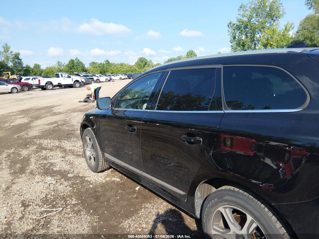 2014 Volvo Xc60 T6 R-design მანქანა იყიდება აუქციონზე, vin: YV4902DZ9E2543318, აუქციონის ნომერი: 45559383