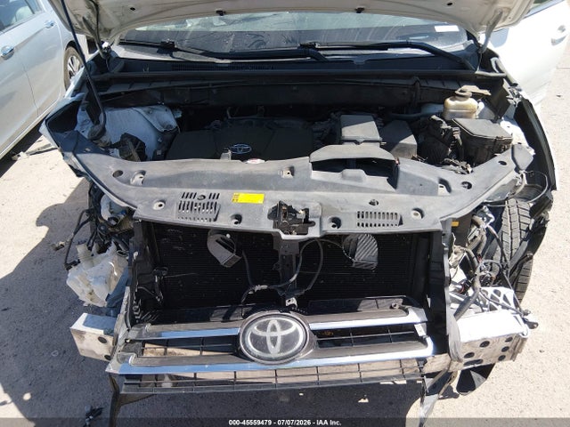 Toyota Highlander Limited 2017 5TDYZRFH5HS231592 Image 10