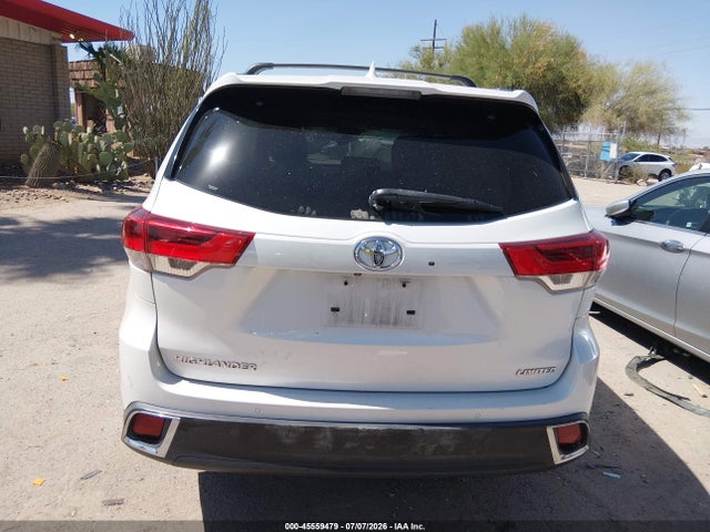Toyota Highlander Limited 2017 5TDYZRFH5HS231592 Image 17