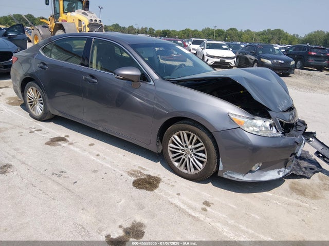 2013 Lexus Es 350 მანქანა იყიდება აუქციონზე, vin: JTHBK1GG1D2058901, აუქციონის ნომერი: 45559505