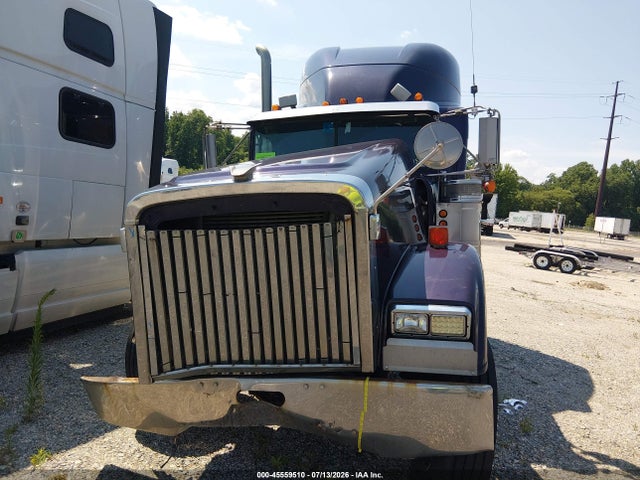 Продаж на аукціоні авто 2000 Freightliner Conventional Fld120, vin: 1FUPC7WB0YLA88576, номер лоту: 45559510