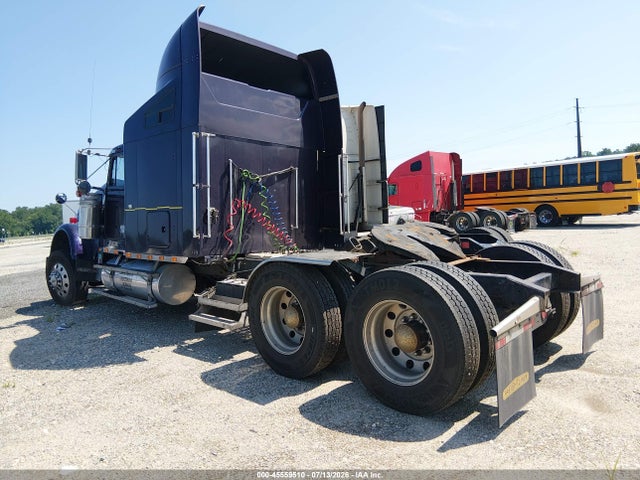 Продаж на аукціоні авто 2000 Freightliner Conventional Fld120, vin: 1FUPC7WB0YLA88576, номер лоту: 45559510