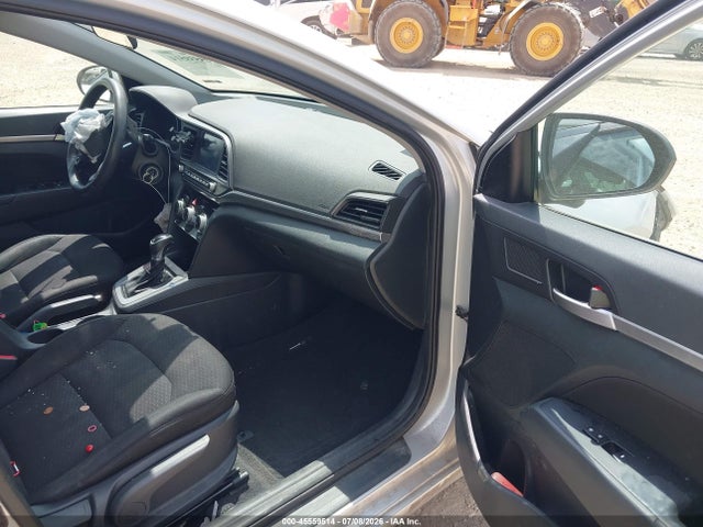 45559514 :رقم المزاد ، 5NPD84LF1KH474496 vin ، 2019 Hyundai Elantra Sel مزاد بيع