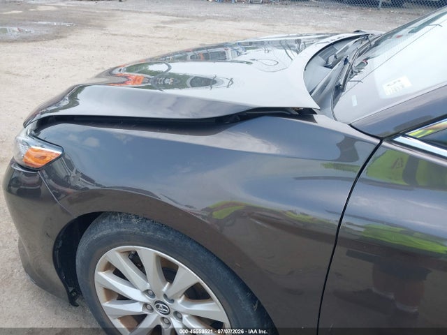 45559521 :رقم المزاد ، JTNB11HKXJ3067976 vin ، 2018 Toyota Camry Le مزاد بيع