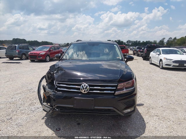 45559633 :رقم المزاد ، 3VV2B7AX8JM000772 vin ، 2018 Volkswagen Tiguan 2.0t Se/2.0t Sel مزاد بيع