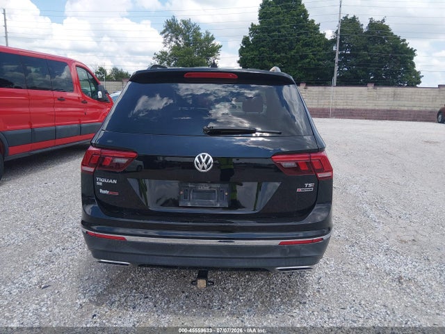 45559633 :رقم المزاد ، 3VV2B7AX8JM000772 vin ، 2018 Volkswagen Tiguan 2.0t Se/2.0t Sel مزاد بيع
