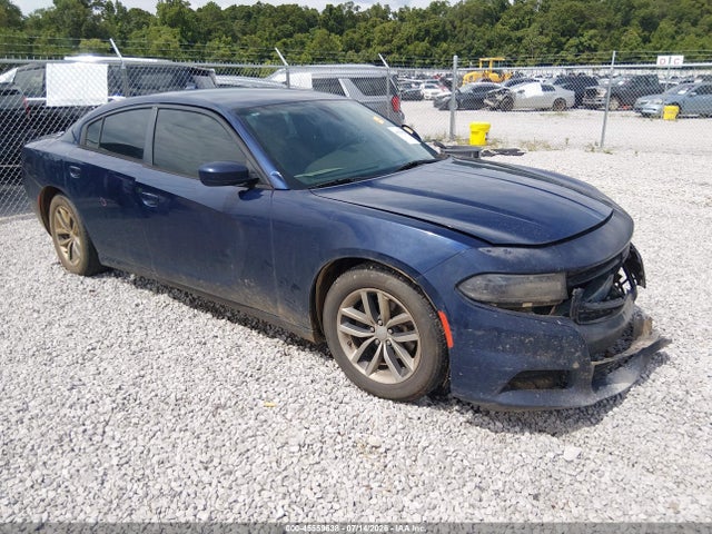 2015 Dodge Charger Sxt მანქანა იყიდება აუქციონზე, vin: 2C3CDXHG2FH827325, აუქციონის ნომერი: 45559638
