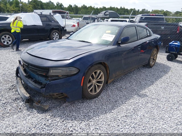 2015 Dodge Charger Sxt მანქანა იყიდება აუქციონზე, vin: 2C3CDXHG2FH827325, აუქციონის ნომერი: 45559638
