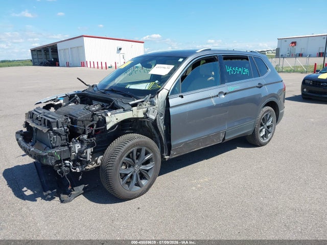 3VV2B7AX0NM111922 Volkswagen Tiguan 2.0t Se