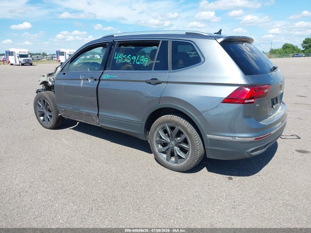 3VV2B7AX0NM111922 Volkswagen Tiguan 2.0t Se