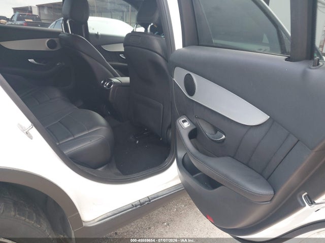 2019 Mercedes-benz Glc 300 4matic მანქანა იყიდება აუქციონზე, vin: WDC0G4KB9KV194609, აუქციონის ნომერი: 45559654