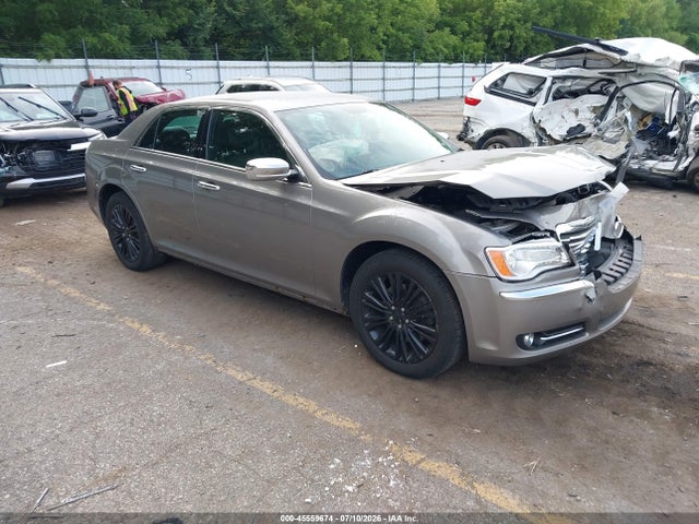 2014 Chrysler 300 მანქანა იყიდება აუქციონზე, vin: 2C3CCARG9EH190270, აუქციონის ნომერი: 45559674