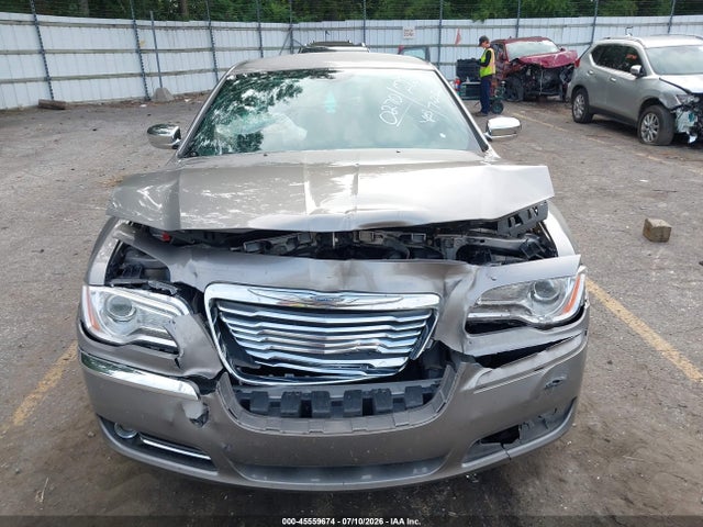 2014 Chrysler 300 მანქანა იყიდება აუქციონზე, vin: 2C3CCARG9EH190270, აუქციონის ნომერი: 45559674