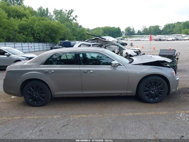 2014 Chrysler 300 მანქანა იყიდება აუქციონზე, vin: 2C3CCARG9EH190270, აუქციონის ნომერი: 45559674