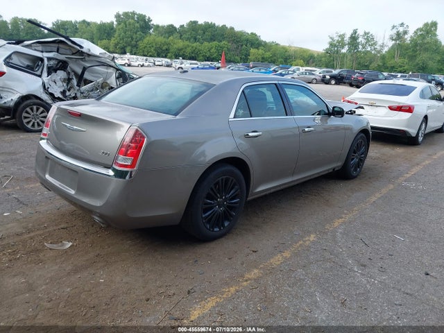 2014 Chrysler 300 მანქანა იყიდება აუქციონზე, vin: 2C3CCARG9EH190270, აუქციონის ნომერი: 45559674
