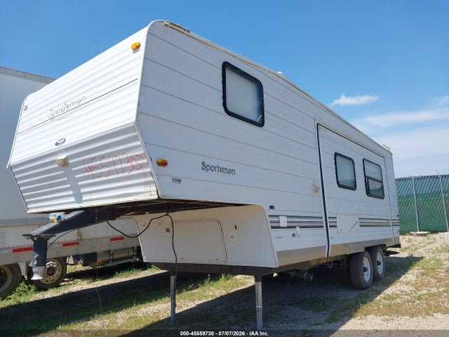 2003 K-z Inc Travel Trailer მანქანა იყიდება აუქციონზე, vin: 4EZFS24223S060879, აუქციონის ნომერი: 45559730