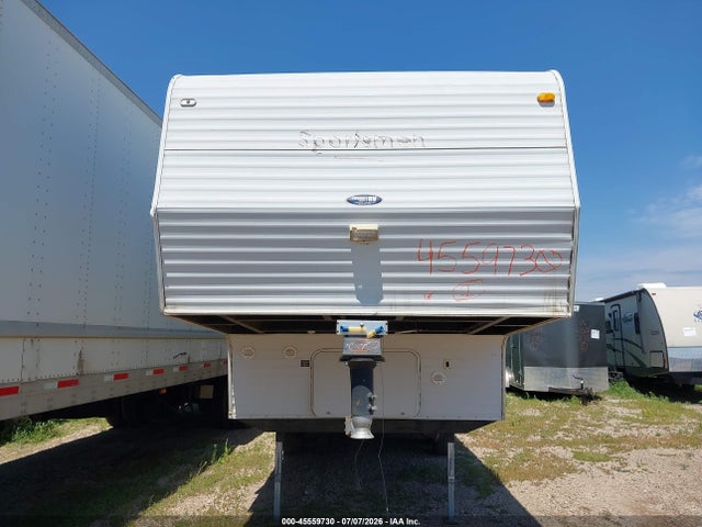 2003 K-z Inc Travel Trailer მანქანა იყიდება აუქციონზე, vin: 4EZFS24223S060879, აუქციონის ნომერი: 45559730