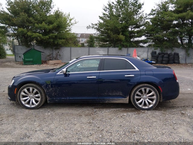 Aukcja sprzedaży 2015 Chrysler 300c Platinum, vin: 2C3CCAPT3FH809432, numer aukcji: 45559731