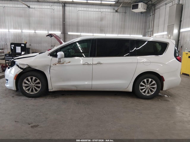 Aukcja sprzedaży 2018 Chrysler Pacifica Touring Plus, vin: 2C4RC1FG4JR278870, numer aukcji: 45559756