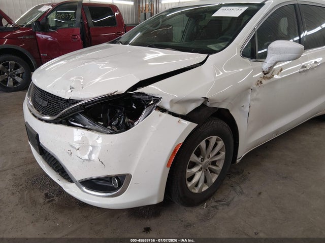 Aukcja sprzedaży 2018 Chrysler Pacifica Touring Plus, vin: 2C4RC1FG4JR278870, numer aukcji: 45559756