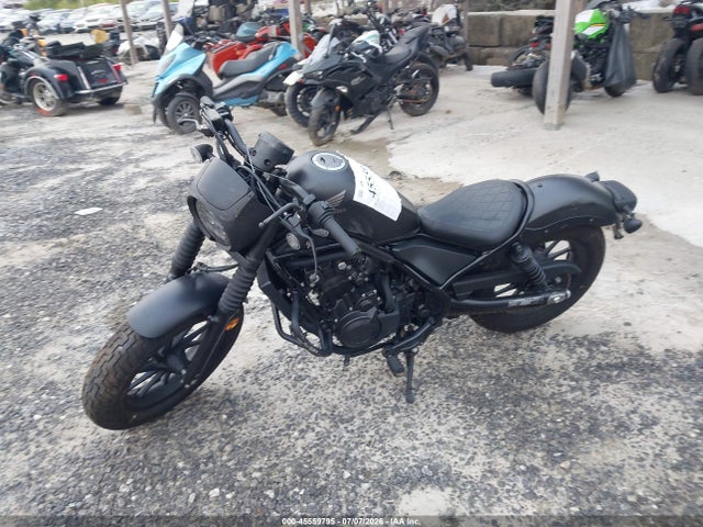 MLHPC5642M5001203 Honda CMX500 A2