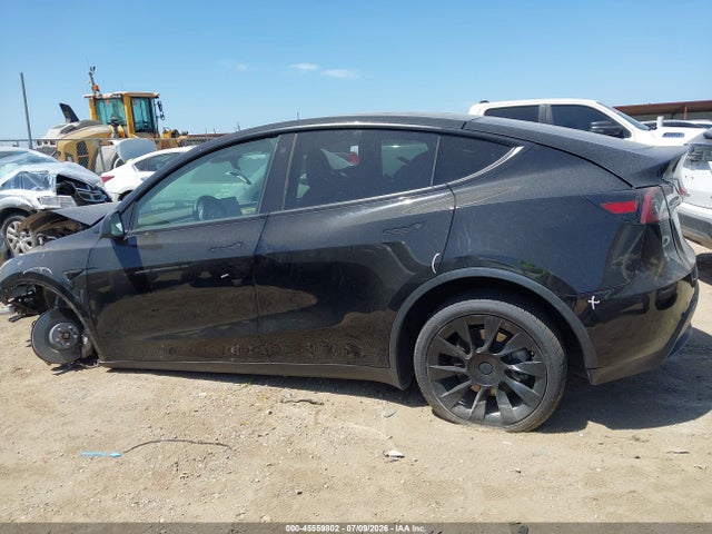 Продажа на аукционе авто 2022 Tesla Model Y Long Range Dual Motor All-wheel Drive, vin: 7SAYGDEE2NF359405, номер лота: 45559802